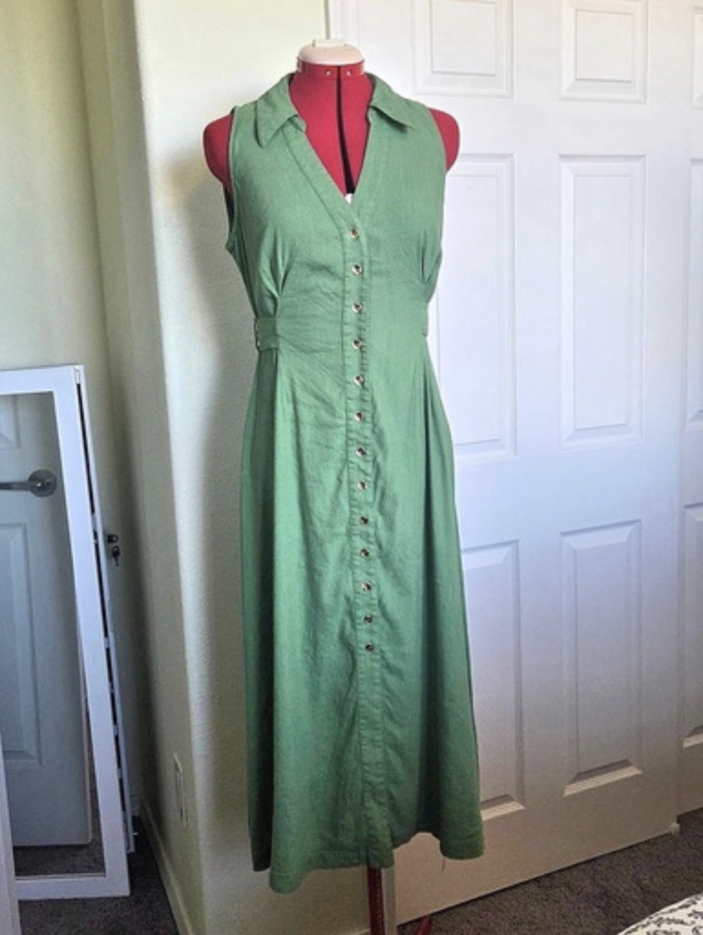 INC Green Sleeveless A-line Shirtwaist Dress